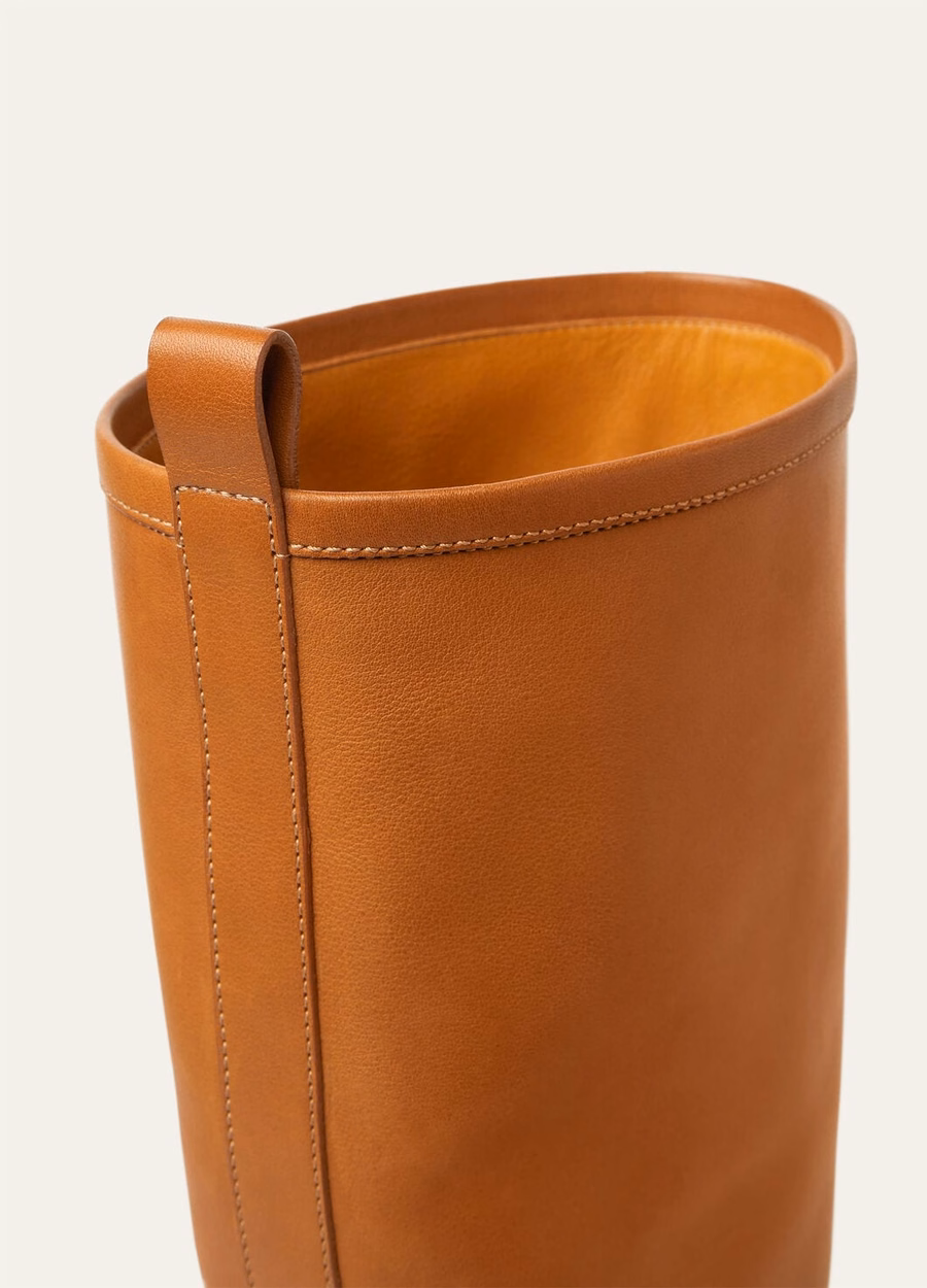 John Boot curtiu couro de bezerro