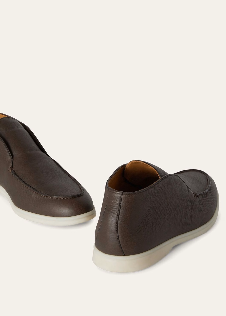 Botas Open Walk em couro de alce marrom muito escuro
