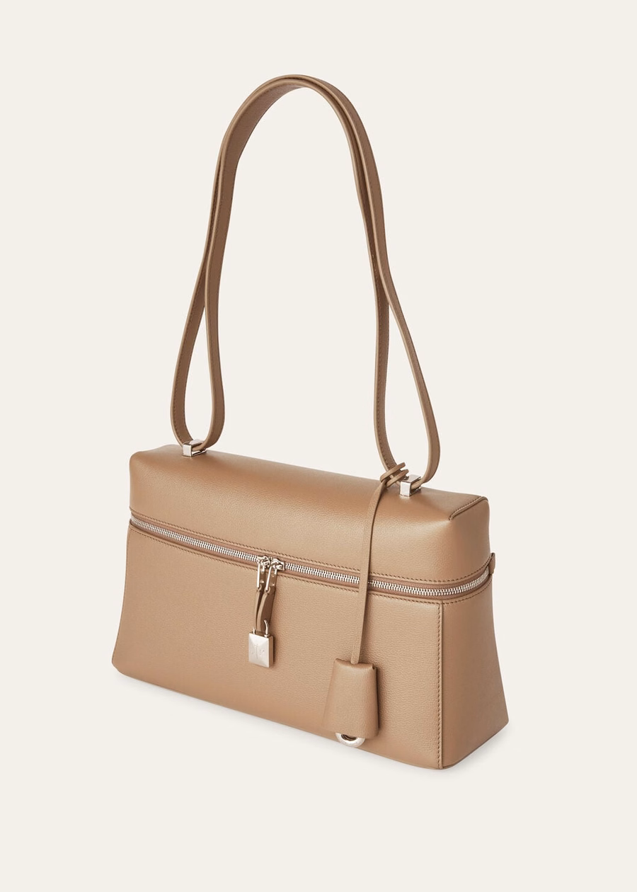 Bolsa adicional L27 em pele de vitelo quente com textura de mástique/prata antiga