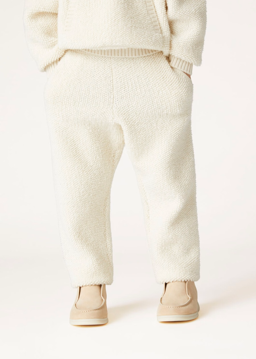 Calças encaracoladas infantis em cashmere cor nougat