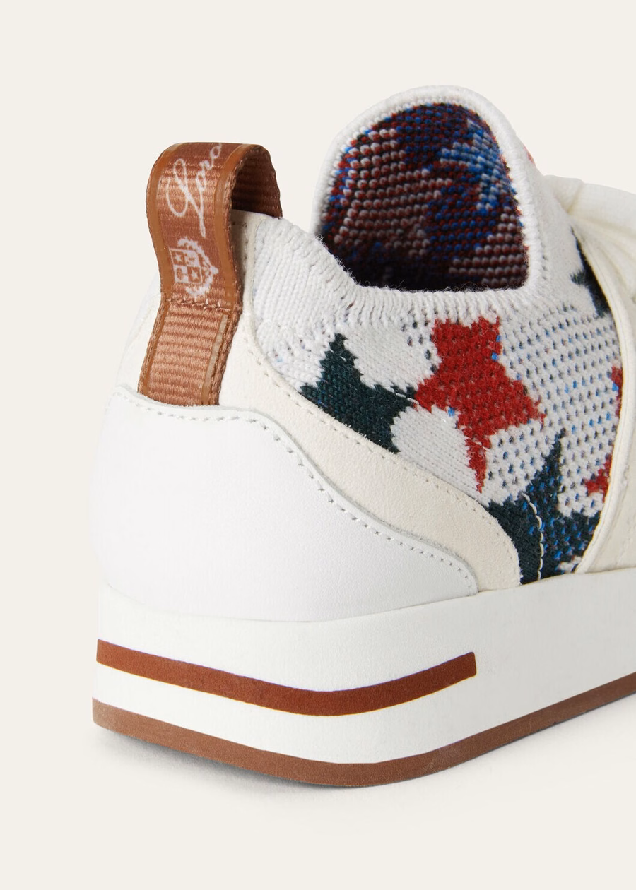 Tênis infantil 360 LP Flexy Walk em lã virgem nas cores vermelho, azul e verde.