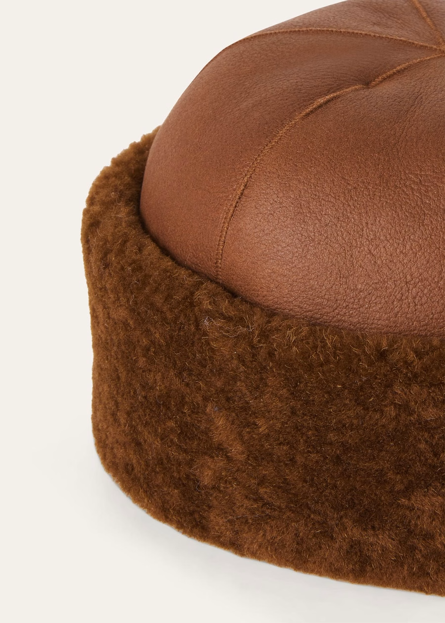 Gorro Lys em pele de carneiro Highlander Camel