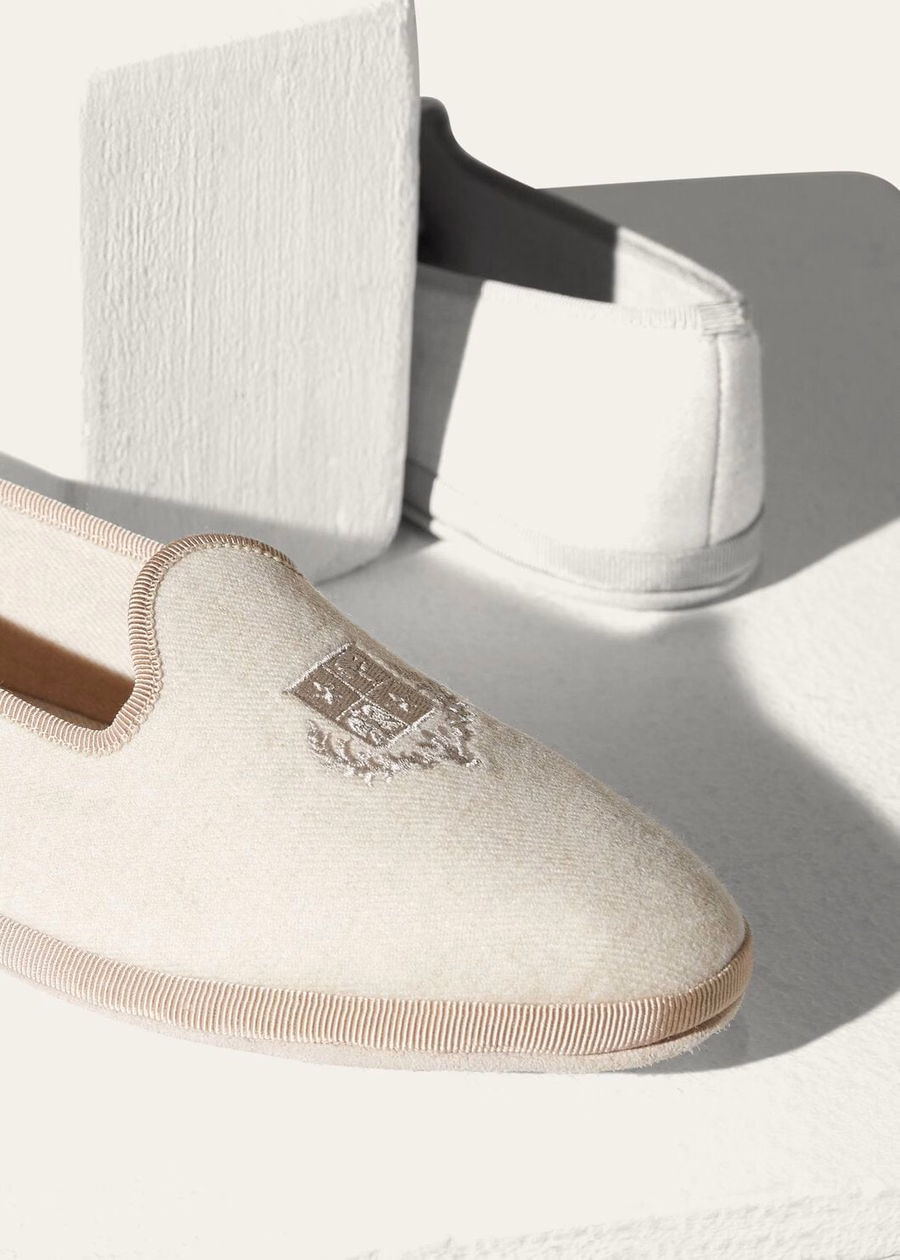 Chinelo de seda e cashmere veneziano mesclado natural