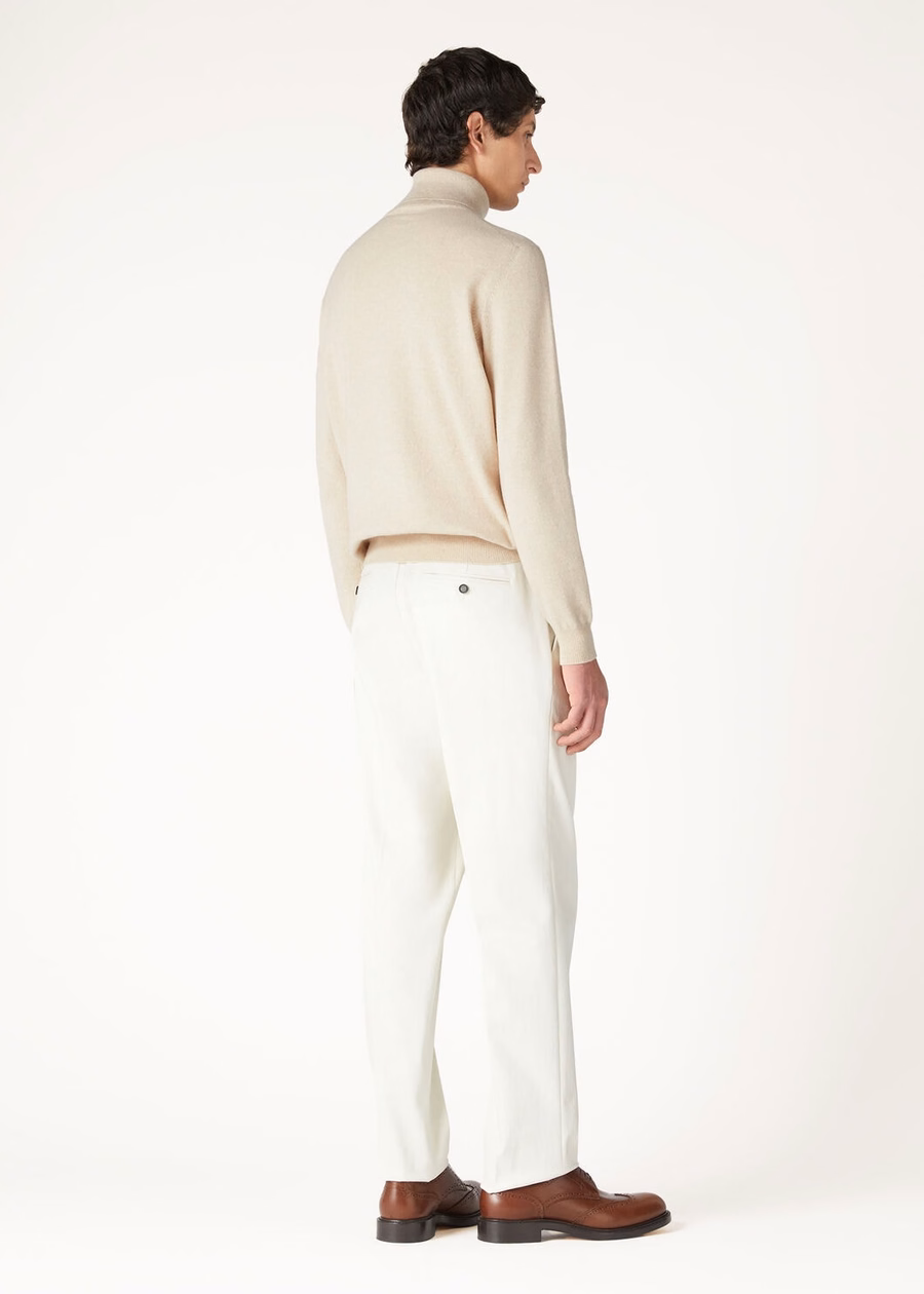Gola alta clássica em cashmere baby mesclado natural