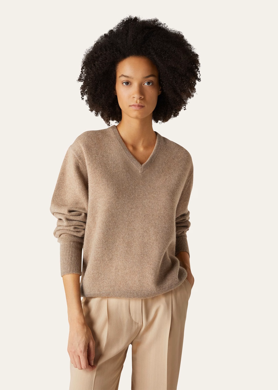 Suéter Loro Cashmere com decote em V marrom framboesa Mel