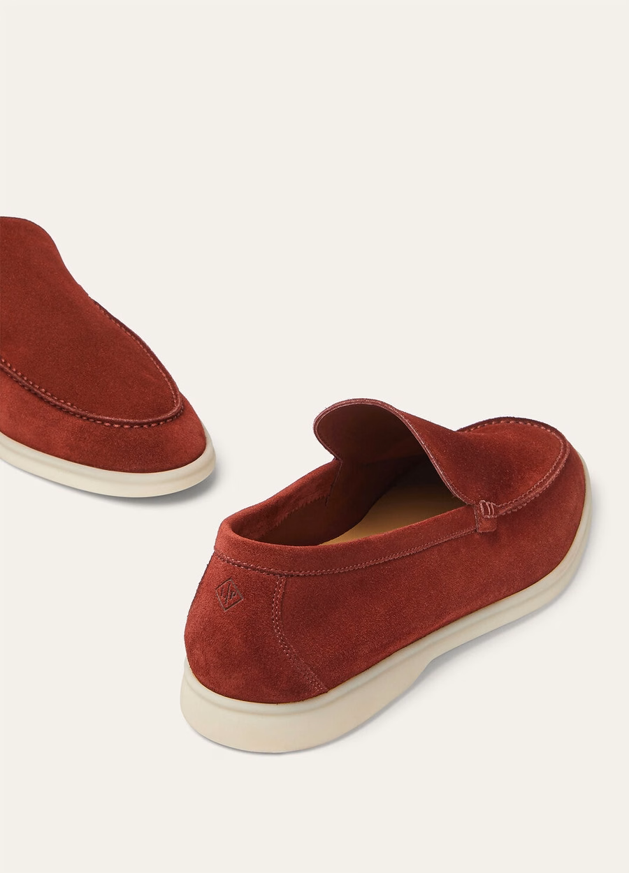 Mocassim Summer Walk em camurça vermelha seca
