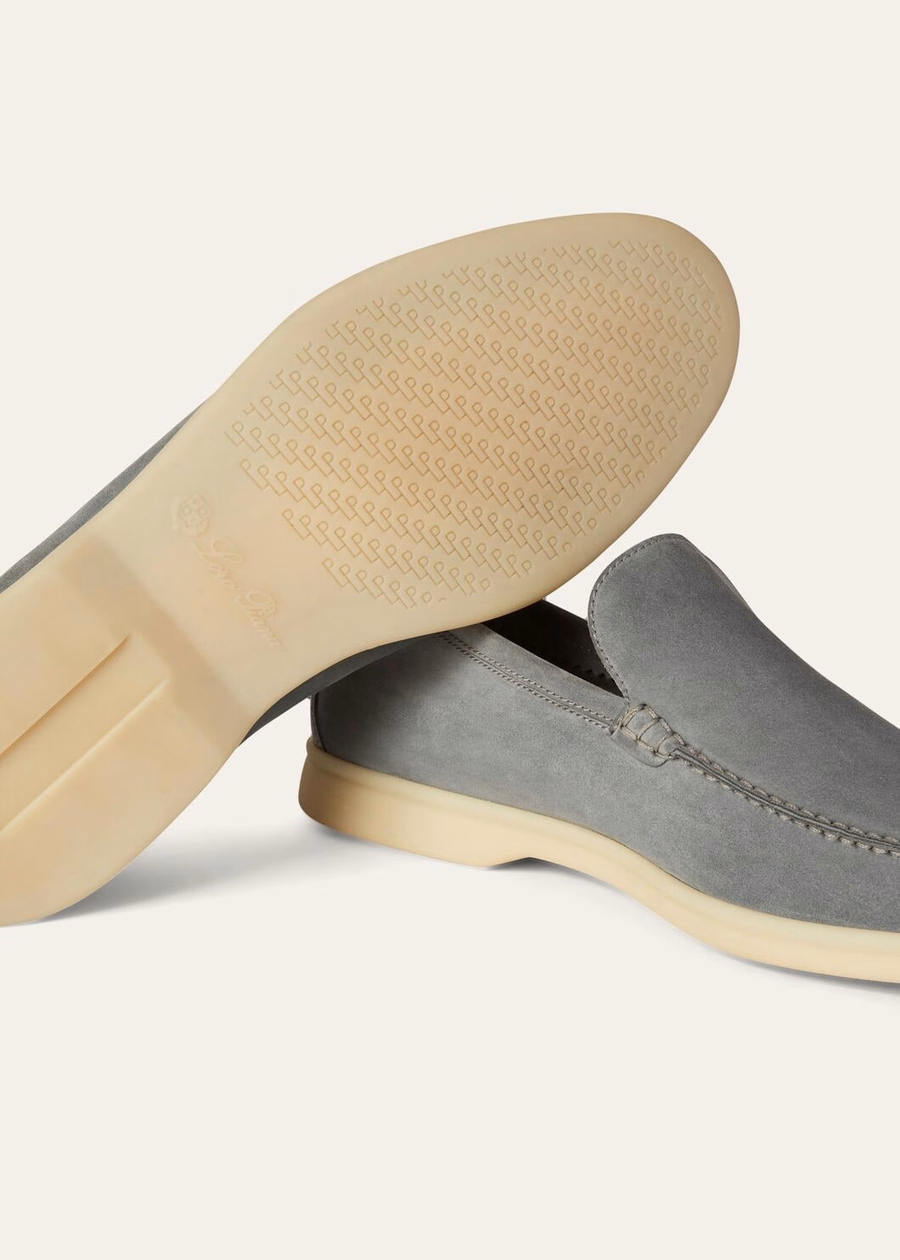 Mocassim Summer Walk em camurça cinza gaivota