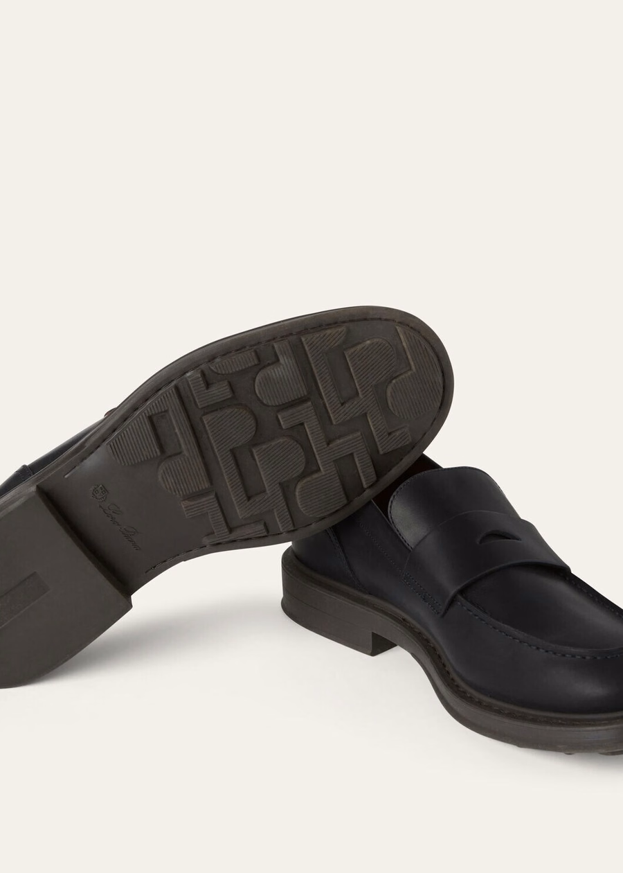 Mocassim Travis em couro de bezerro preto