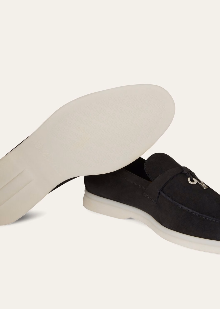 Mocassim Summer Charms Walk em camurça caviar