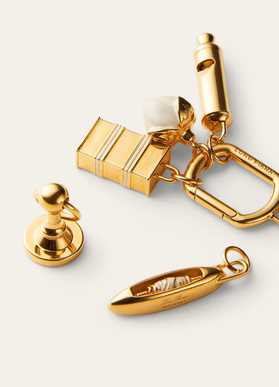Colar com pingente de aniversário em latão, modelo Whisper White/Dourado Sun Jewelry
