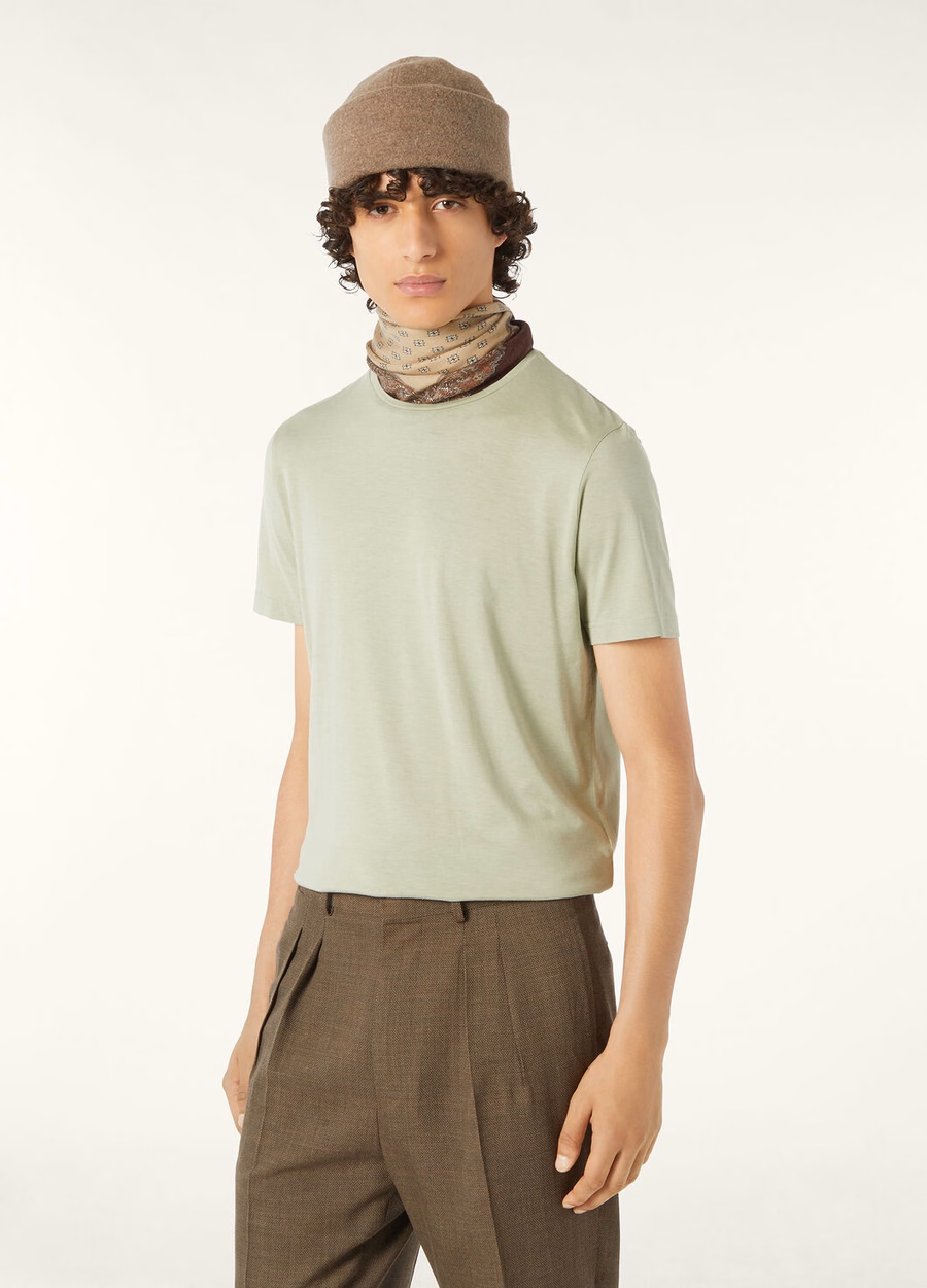 Camiseta de algodão e seda macia verde fluorita