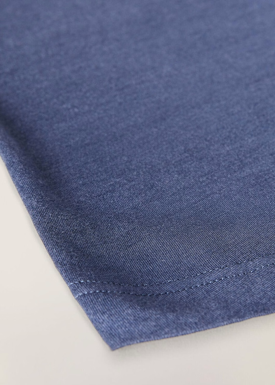 Camiseta de algodão macio e seda azul Delft
