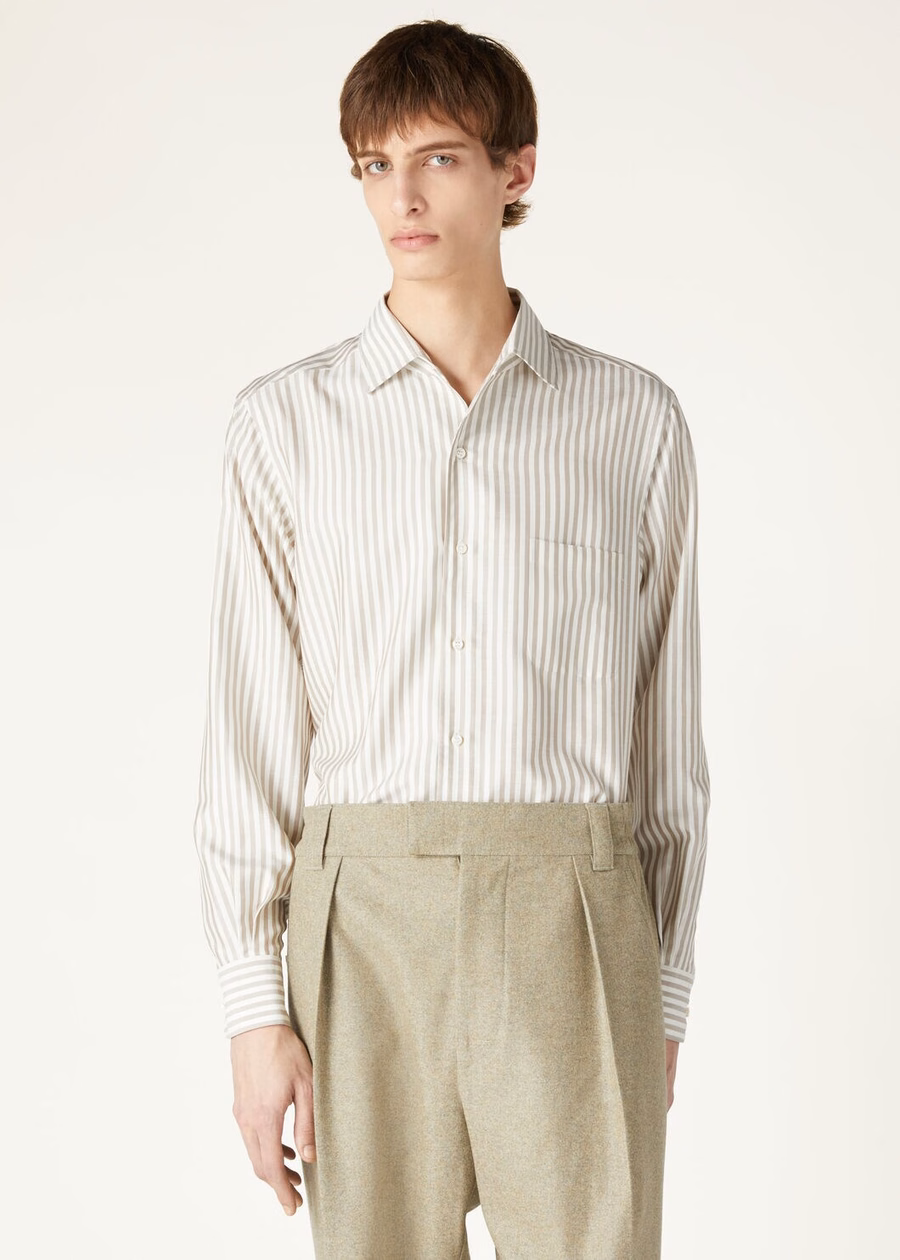 Camisa listrada Andre em seda lavada cor taupe
