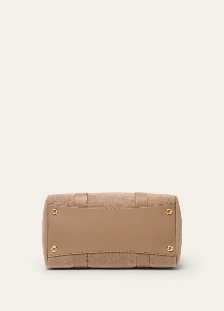 Bolsa Loom L32 em couro de bezerro nas cores Fume Taupe/Sun Gold