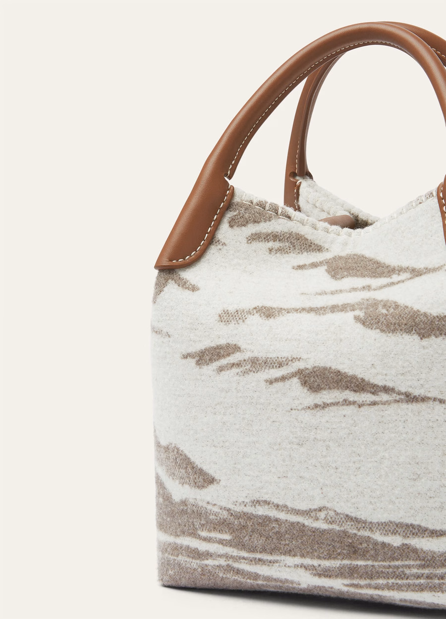 Bolsa pequena de cashmere em lã virgem, nas cores cinza acinzentado/pedra de inverno/turquesa/dourado.